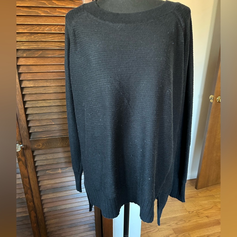 Old Navy Black Sweater